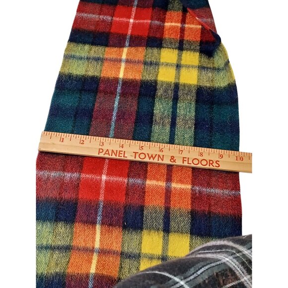 House Of Scotland 100% Lambswool Multicolor Tartan Scarf With Fringe Ends - Picture 4 of 5